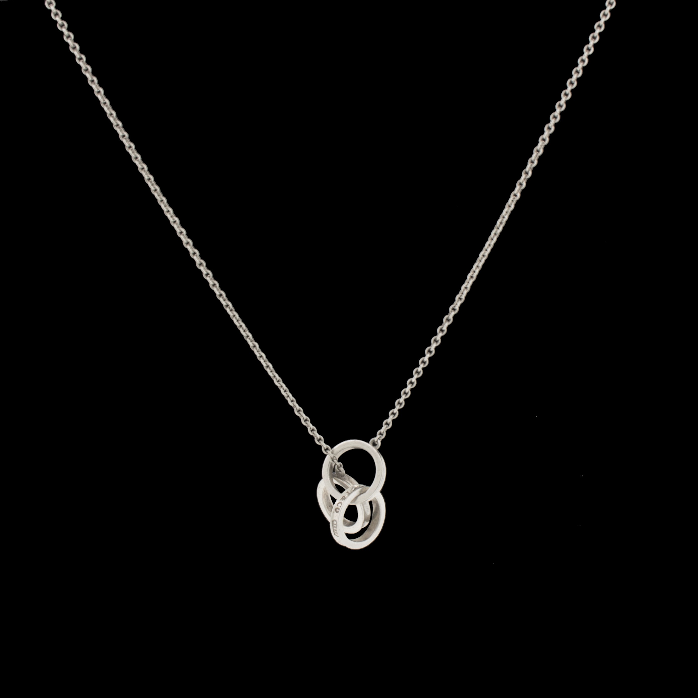 Tiffany & Co Sterling Silver 925 3 Ring Circle Love Necklace 1837
